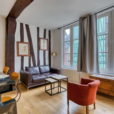 Le F2 Rue Du Gros Horloge à Rouen! * Rouen