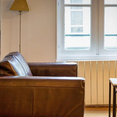 Apartment Le F2 Rue Du Gros Horloge A Rouen!